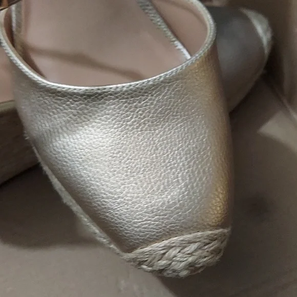 PRODUCT Inc International Concepts Masin Closed-Toe Wedge Espadrilles,Used once - Picture 7 of 8
